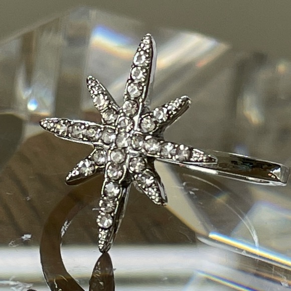 STAR ⭐️ CZ 💍 Ring - Picture 4 of 6